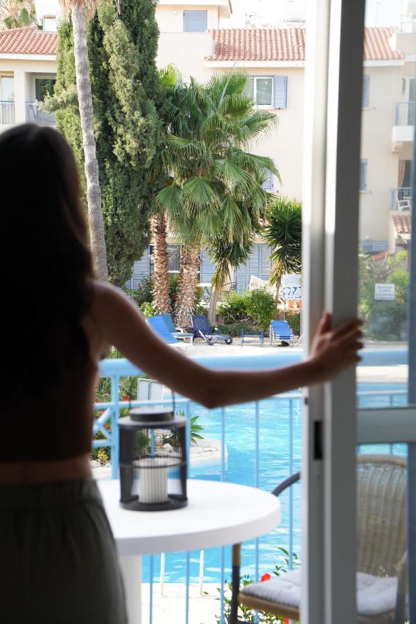 Rachel Suite By The Pool Paphos 外观 照片